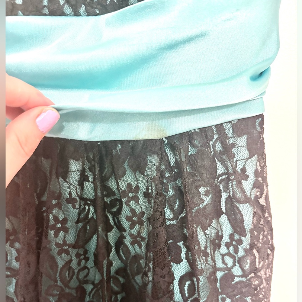 Speechless Black and Teal Lace Dress - Picture 7 of 11